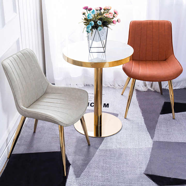 Texo Classic Chair With Wooden Legs