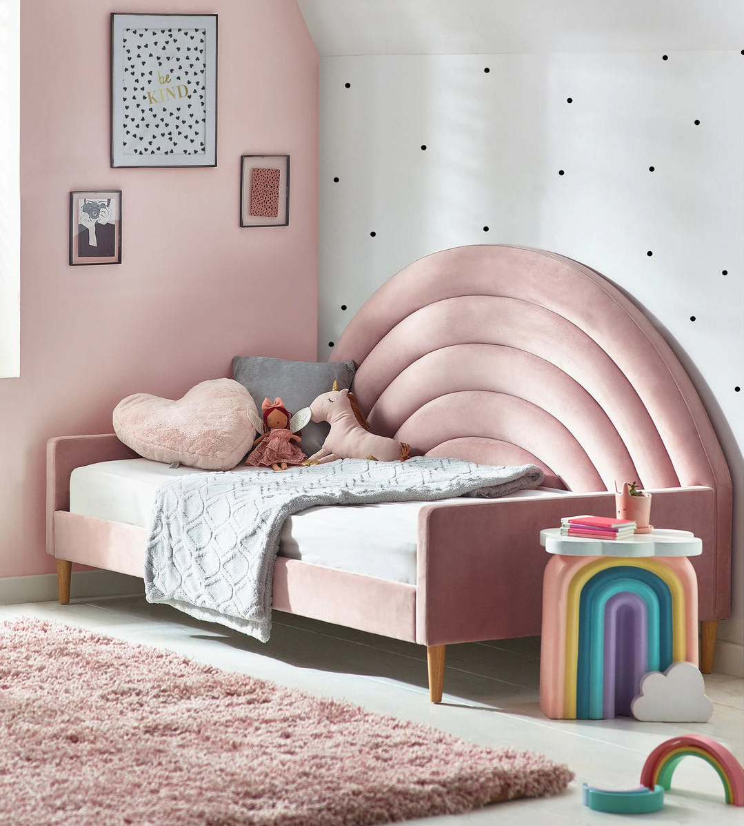 Pink store kids bed