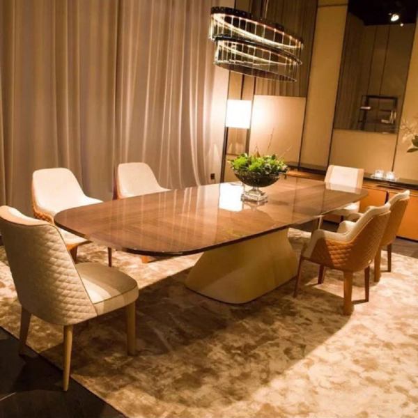 Wooden polish dining table