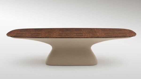 Wooden polish dining table