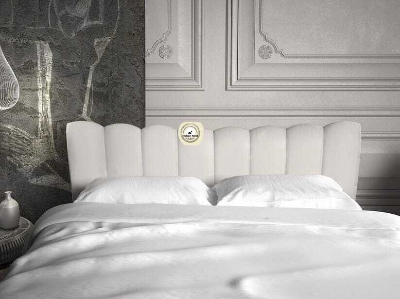 Glasgow Upholstered Tufting Bed