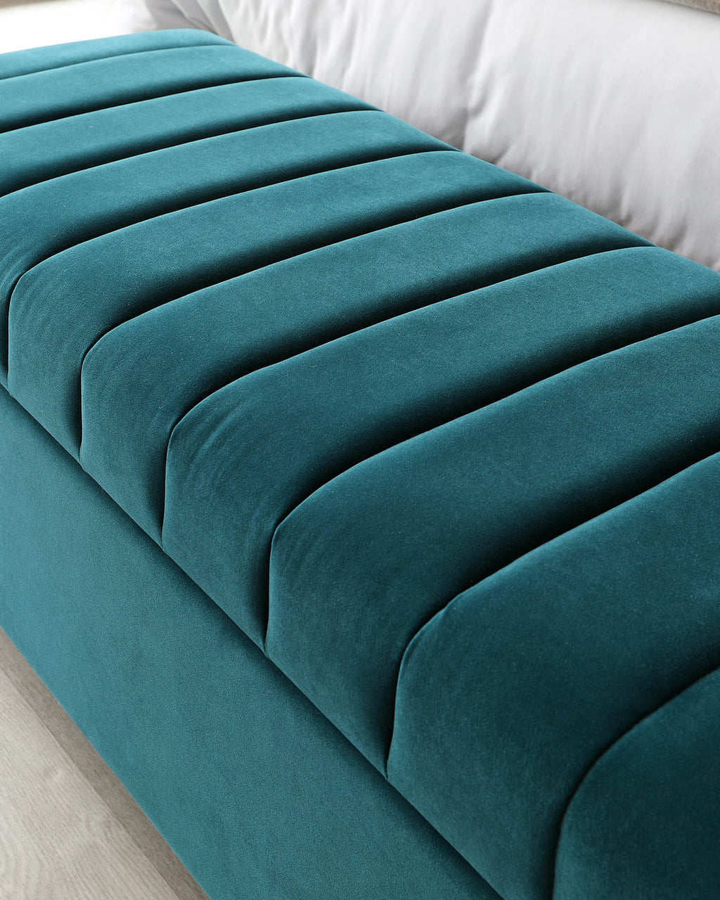 Lavish Ottoman With Storage For Living Room