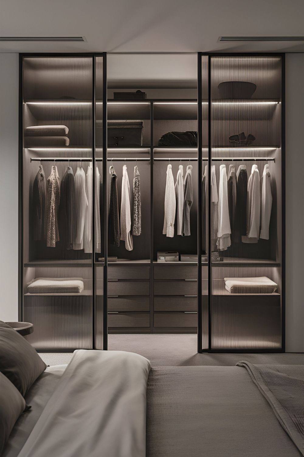 Fluted Glass Sliding Door Wardrobe