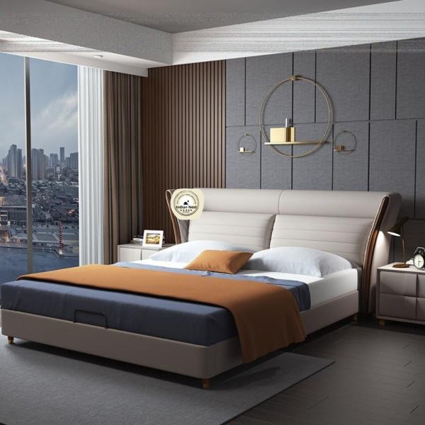 Exquisite Charismatic Design Plush Leatherette  Bed