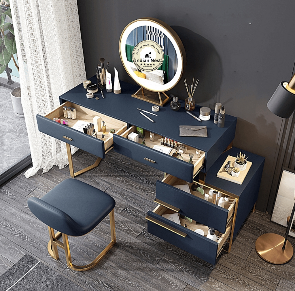 Arline Fascinating Makeup Vanity