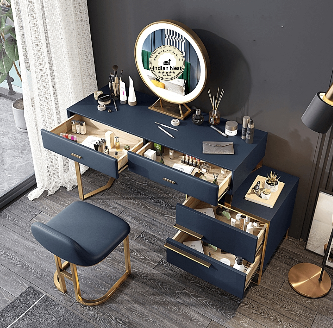 Arline Fascinating Makeup Vanity
