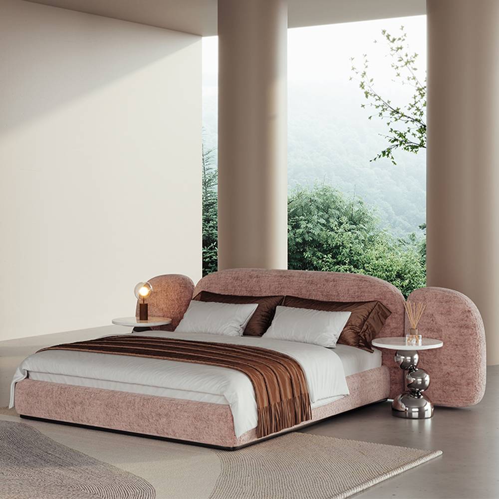 Luxe Mugsy Upholstery Bed